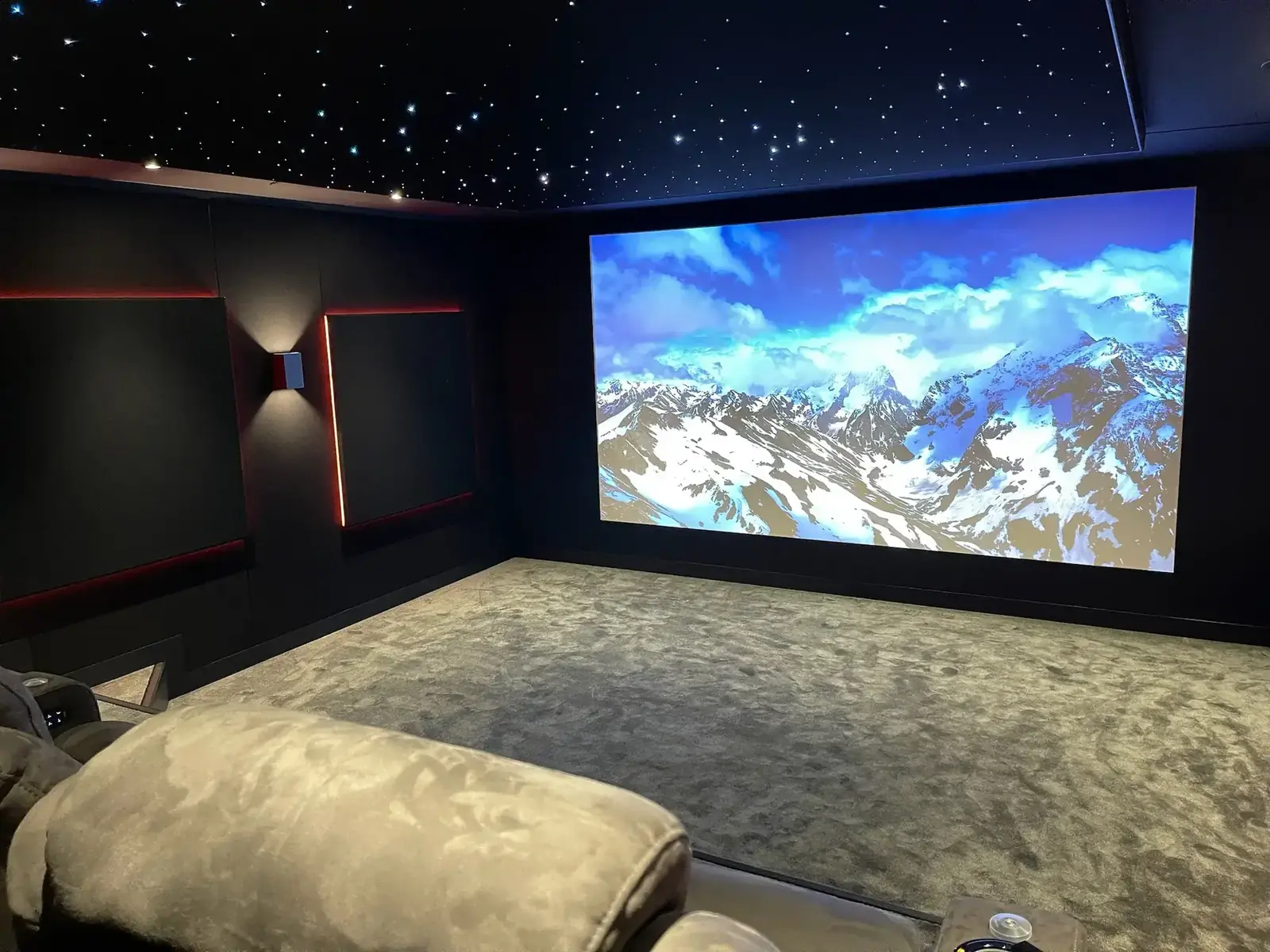 Dedicated room, wide screen